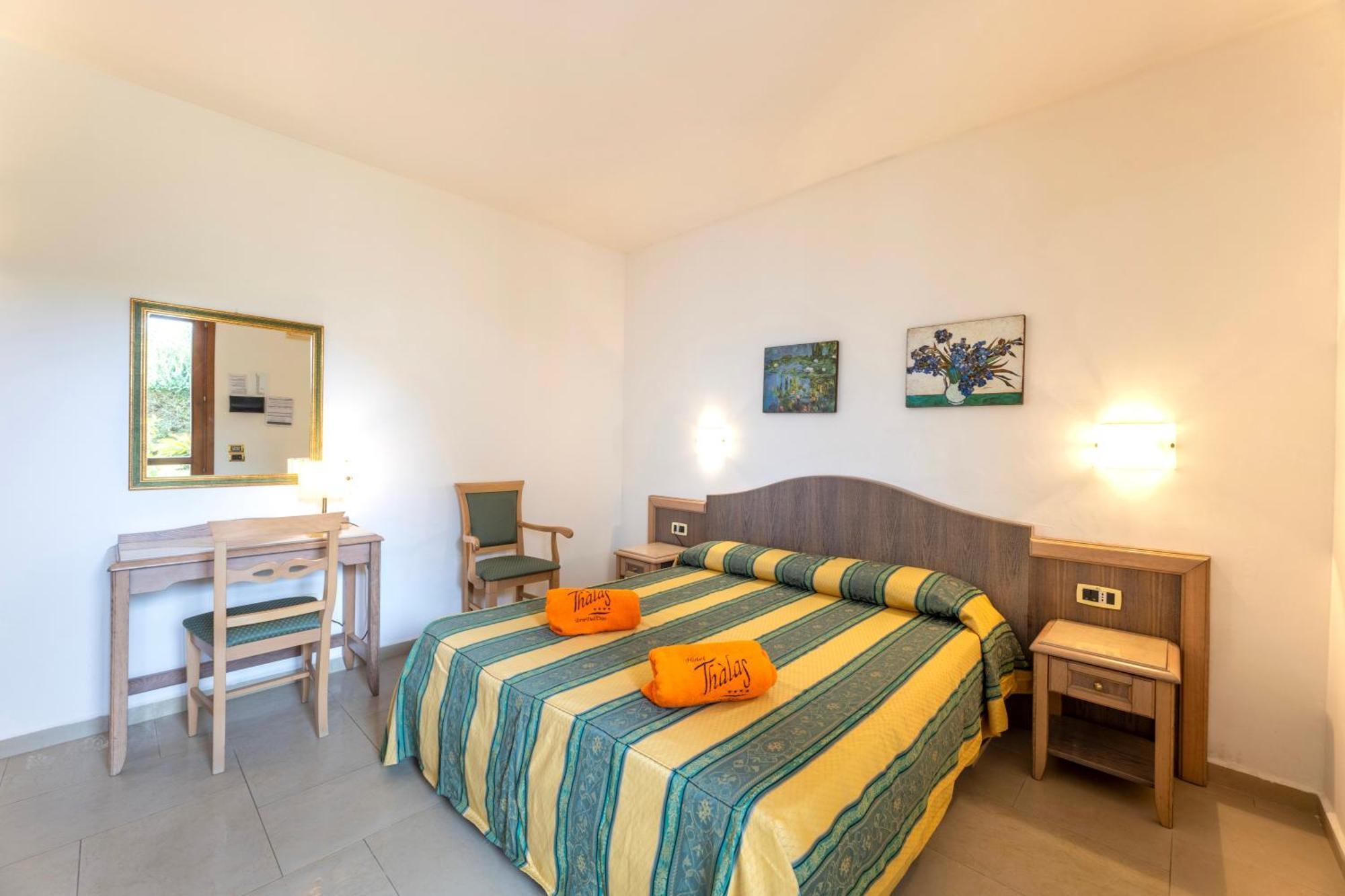 Hotel Thalas Club Торре дель'Орсо Экстерьер фото