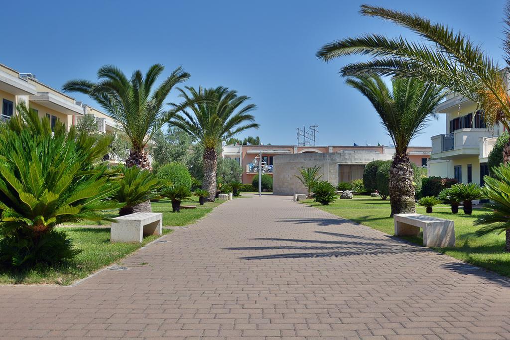 Hotel Thalas Club Торре дель'Орсо Экстерьер фото