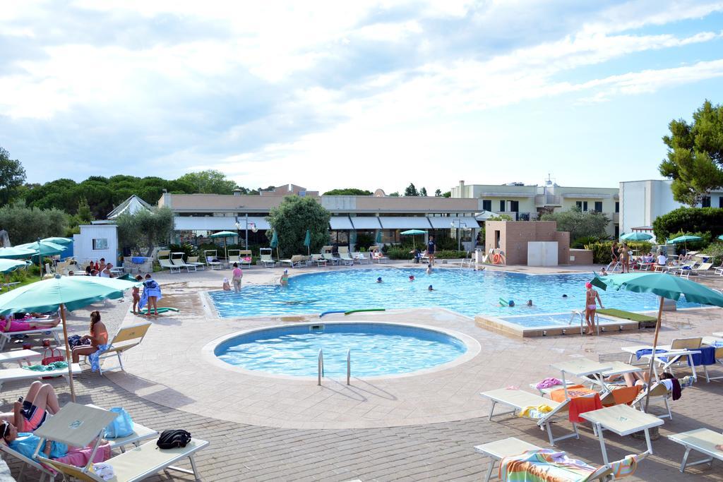 Hotel Thalas Club Торре дель'Орсо Экстерьер фото